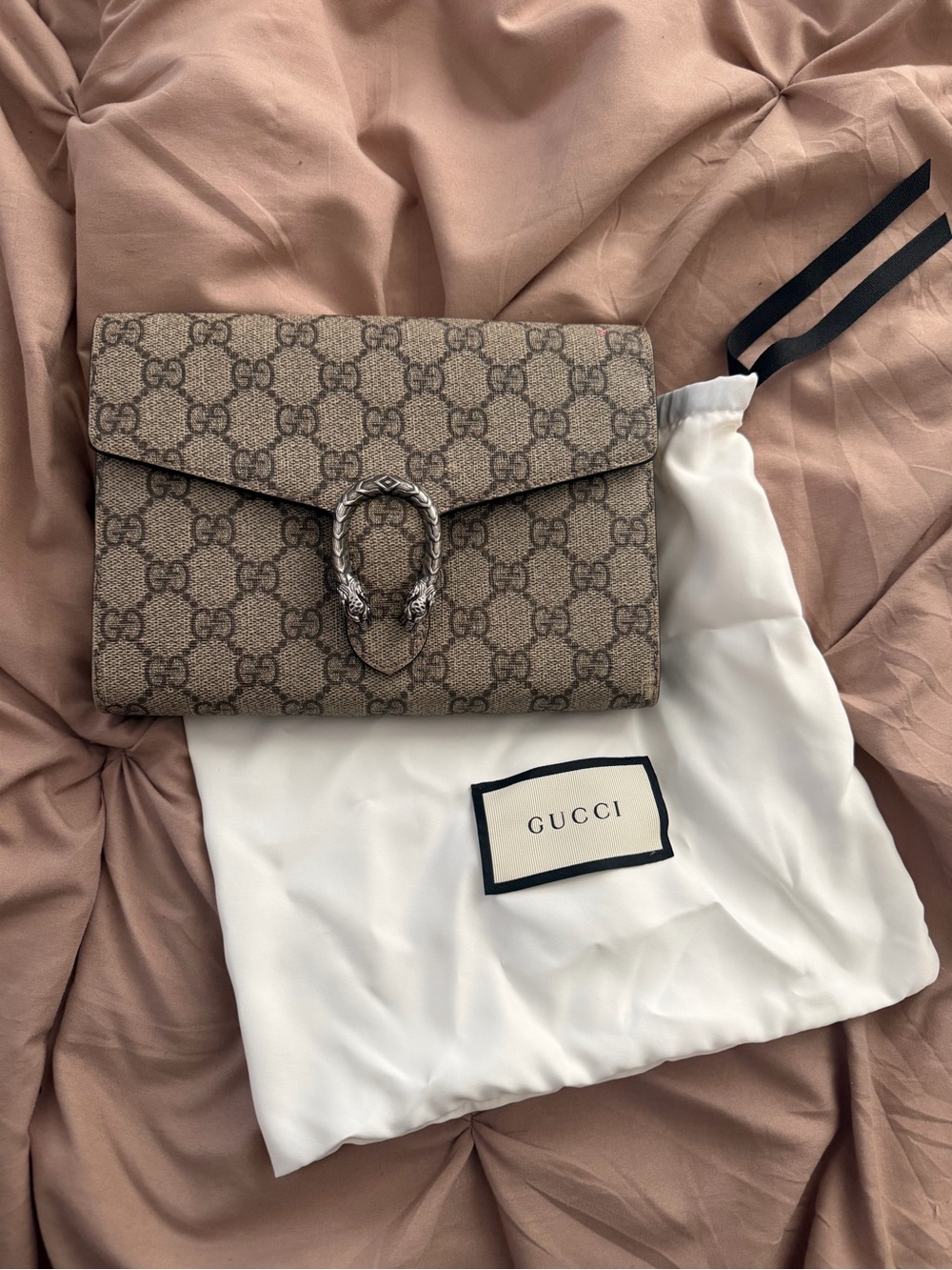 Gucci GG Supreme Dionysus Wallet on Chain